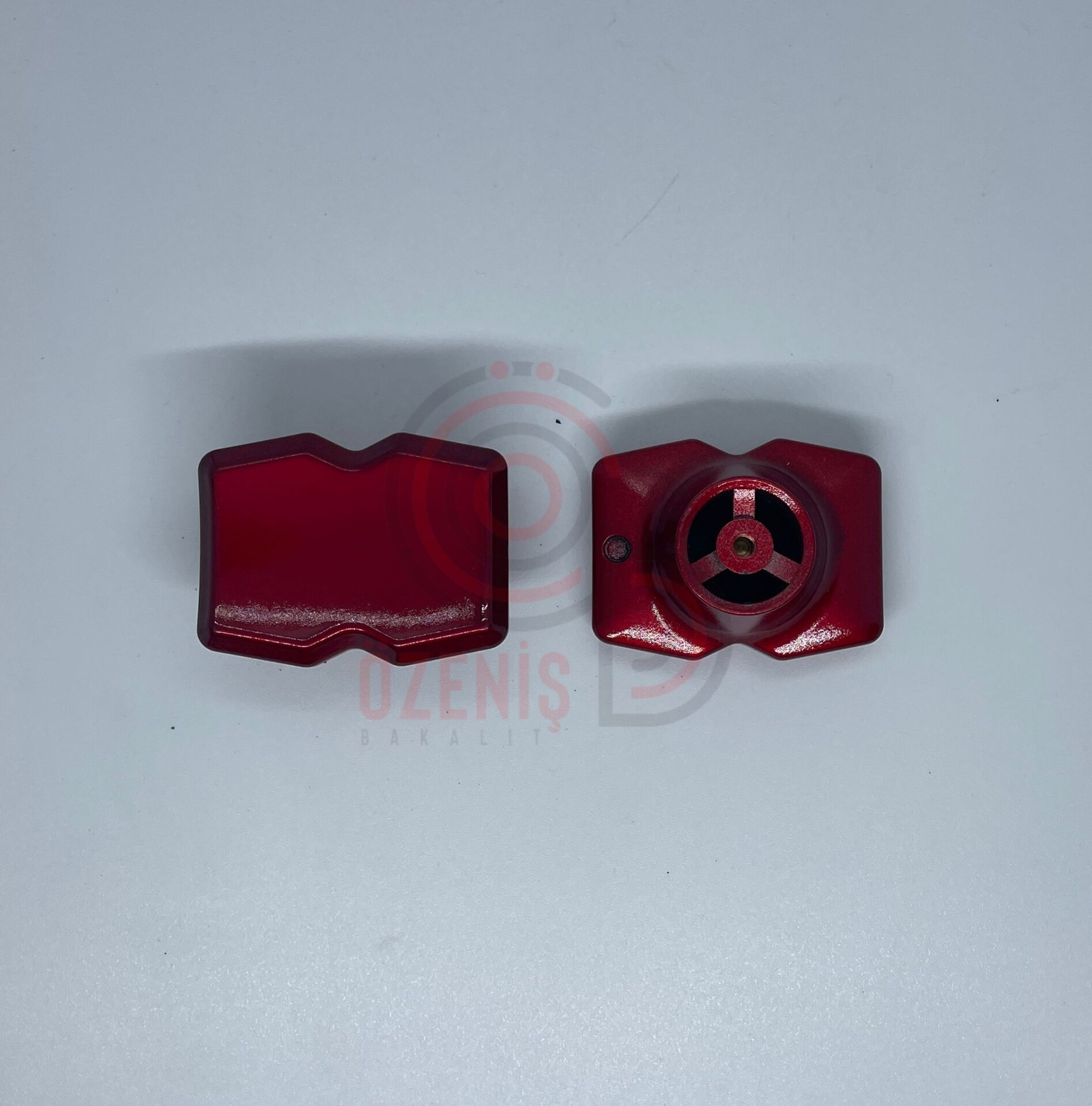 Tencere Tepesi Kare Elmaşekeri